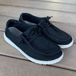 Hey Dude Wendy Shoe Black lightweight slip on